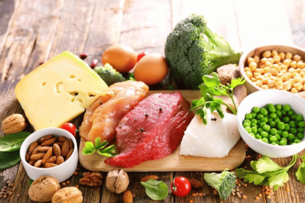 Food sources of vitamin B2: red meat, spinach,legumes, broccoli.