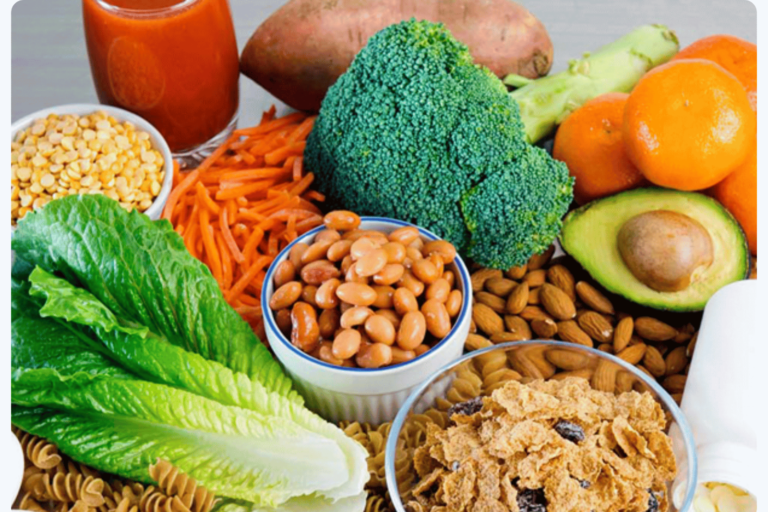 Food Sources of vitamin b9 (Folic Acid): Broccoli, almond, avocado, lettuce, cabbage, red meat.