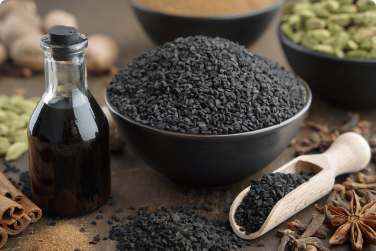 black seed extract different forms: raw, liquid extract